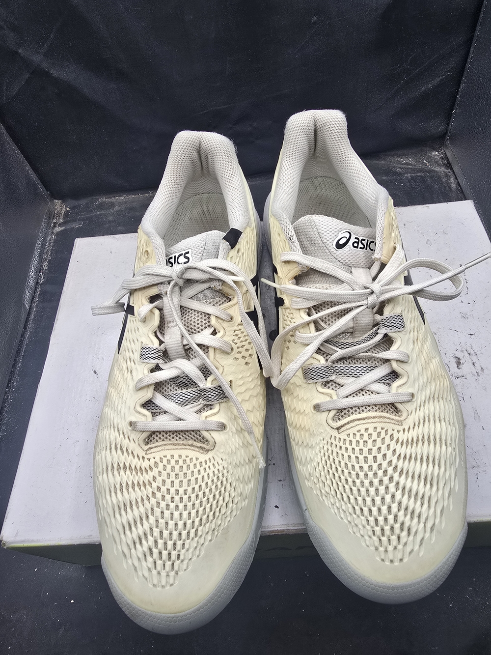 ASICS Men’s Lightweight Cream Mesh Running Shoes